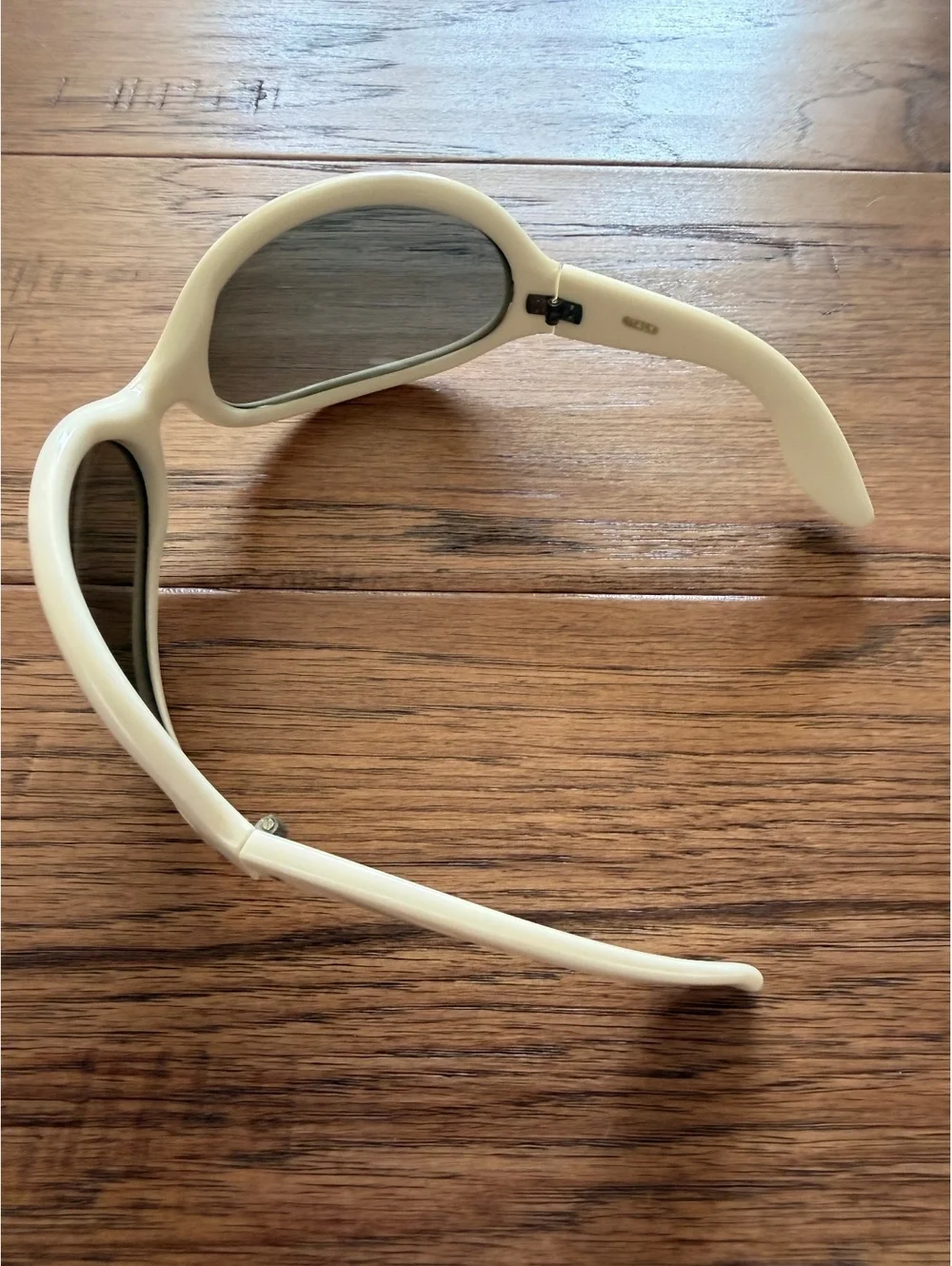 Vintage Cream Oversized Women's Sunglasses from Italy